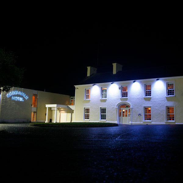 Greenvale Hotel Cookstown Exterior photo